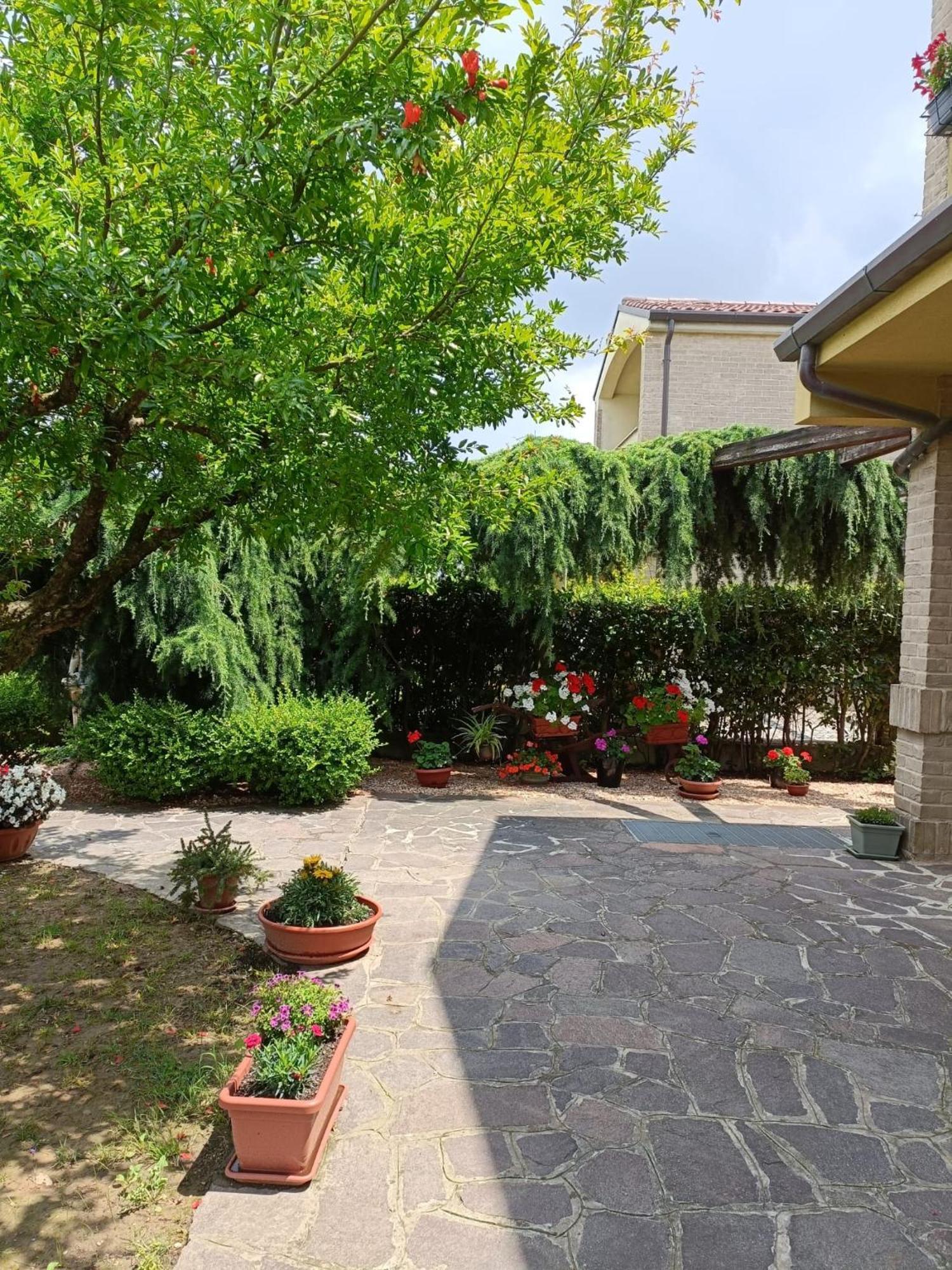 Recanati Family Exteriör bild